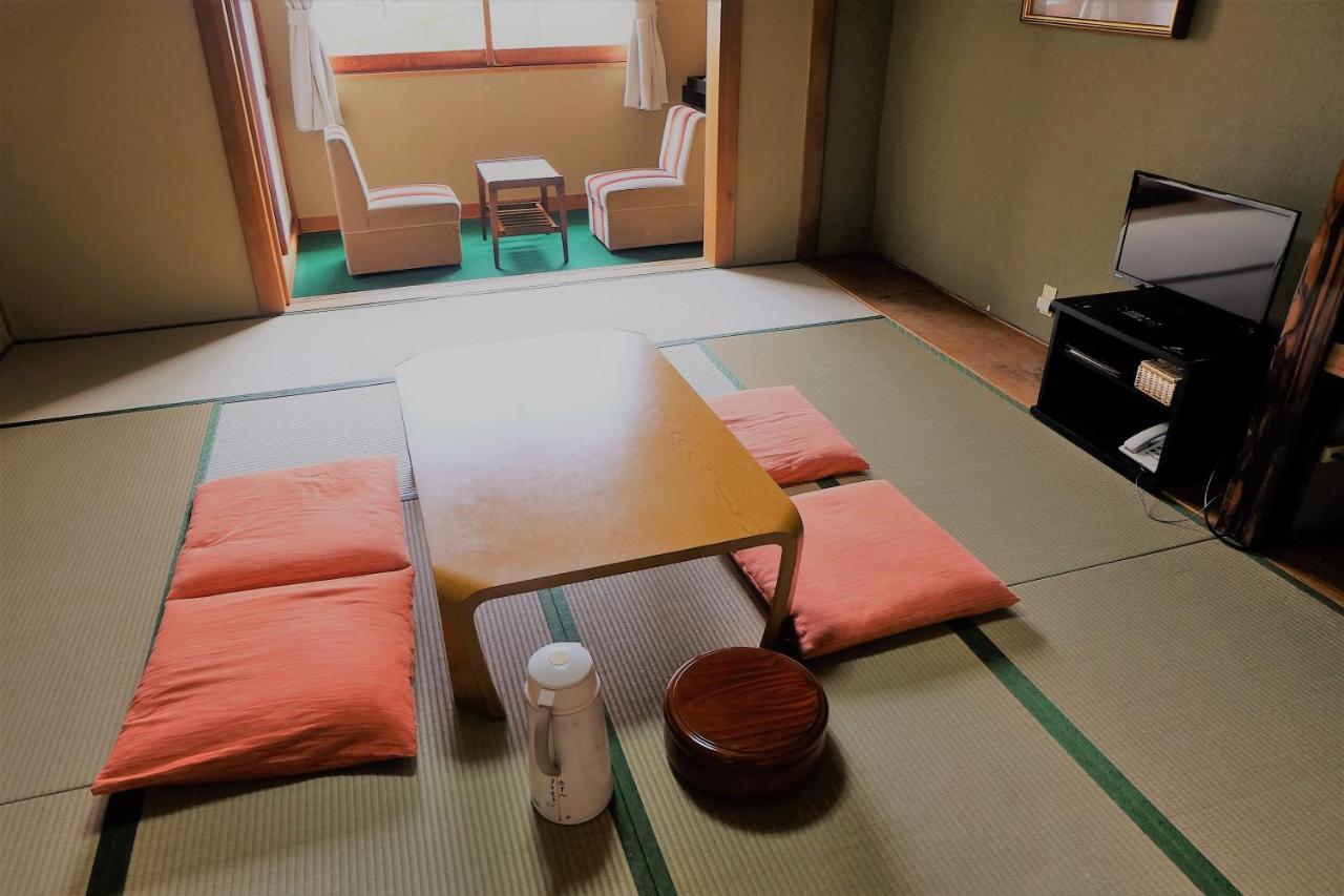 Hotel Takimoto Yamanouchi  Bagian luar foto
